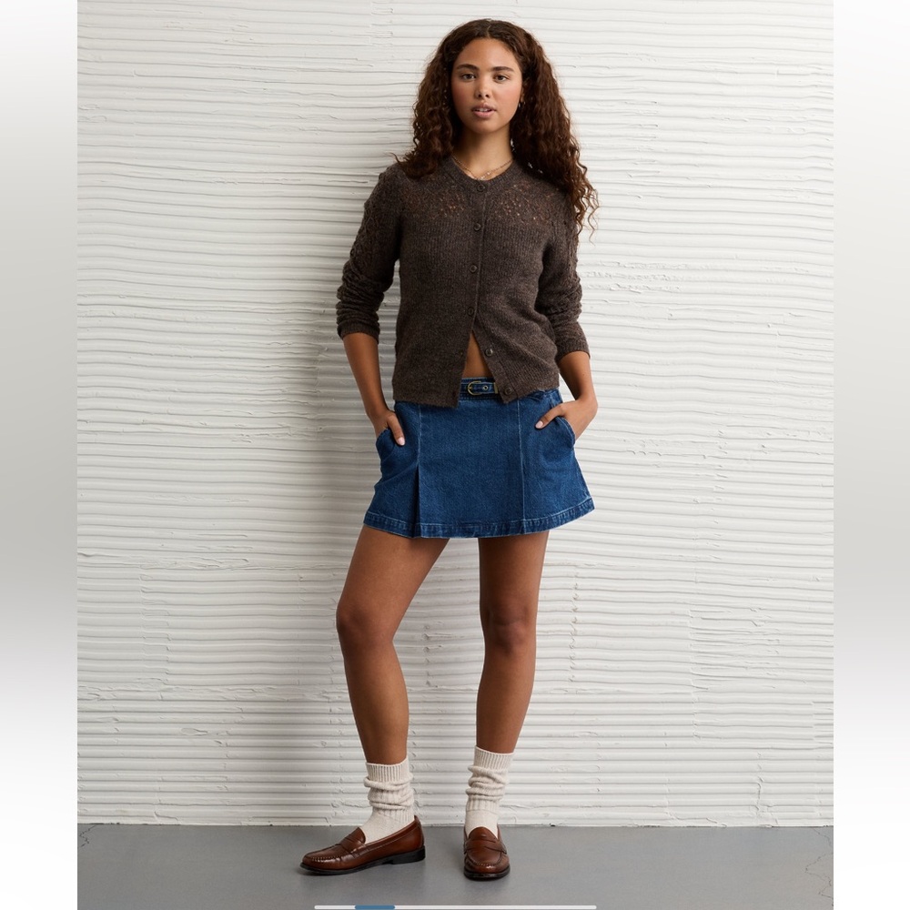 5 for $25!! American Eagle Low-Rise Mini Skort in medium indigo denim
